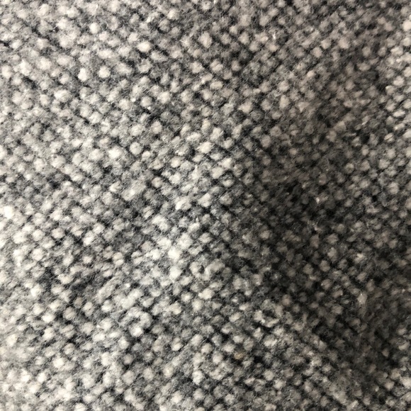 194t Gray Poncho from Fred Segal Boutique - Picture 11 of 11